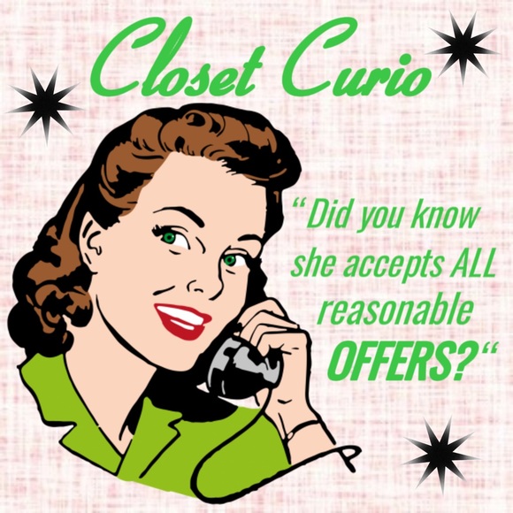 Meet your Posher! - Picture 2 of 13